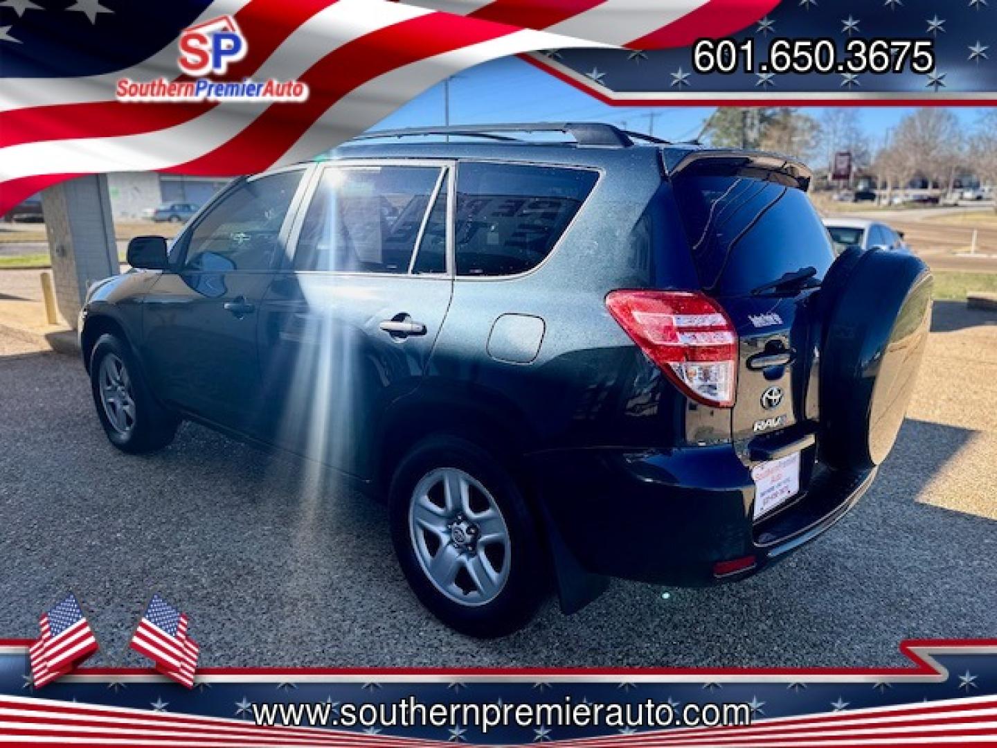 2011 GRAY TOYOTA RAV4 BASE (2T3ZF4DV8BW) , located at 922 W. Beacon St., Philadelphia, MS, 39350, (601) 650-3675, 32.770447, -89.127151 - Photo#3